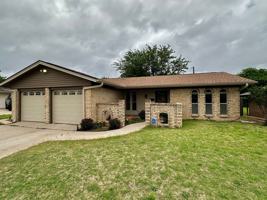 featured image of 4705 Nw Cheryl Blvd