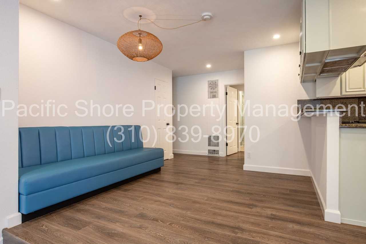 1021 Hill St #1 - Photo 7 of 29