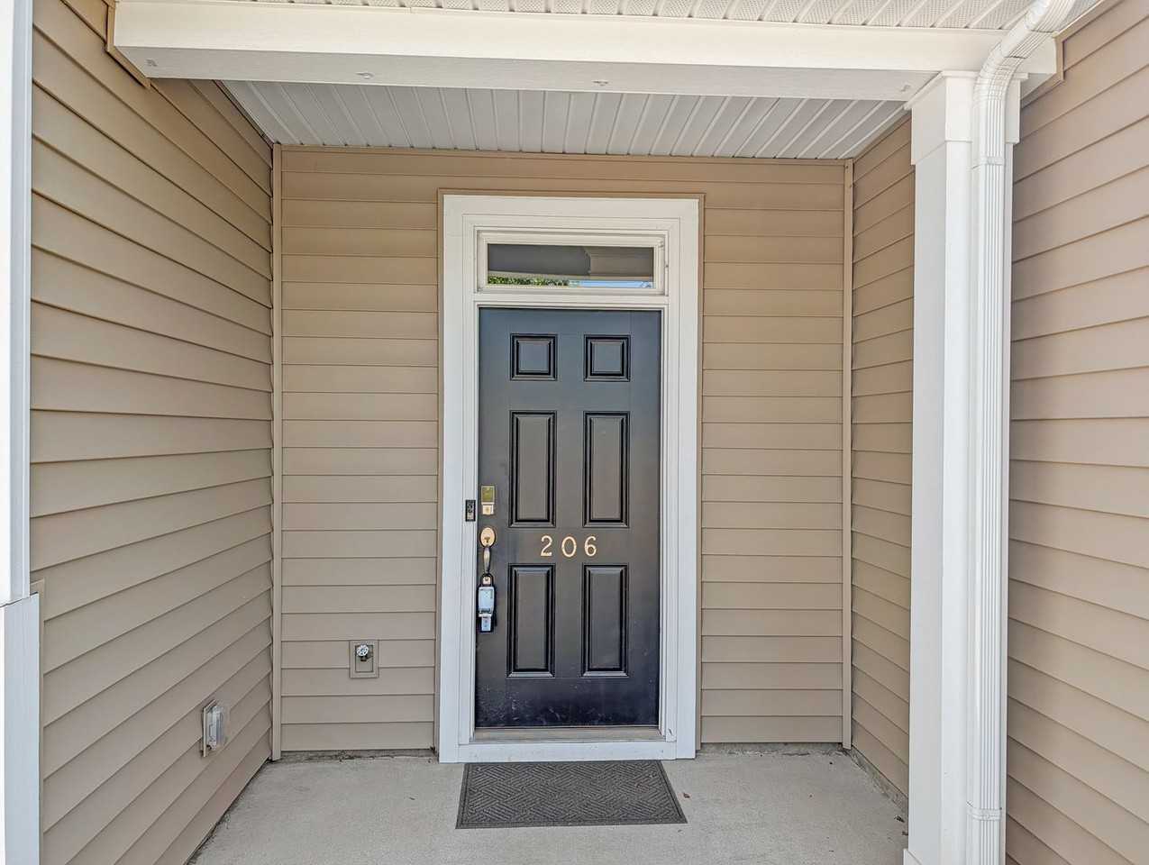 206 Brochaill Ct - Photo 4 of 26