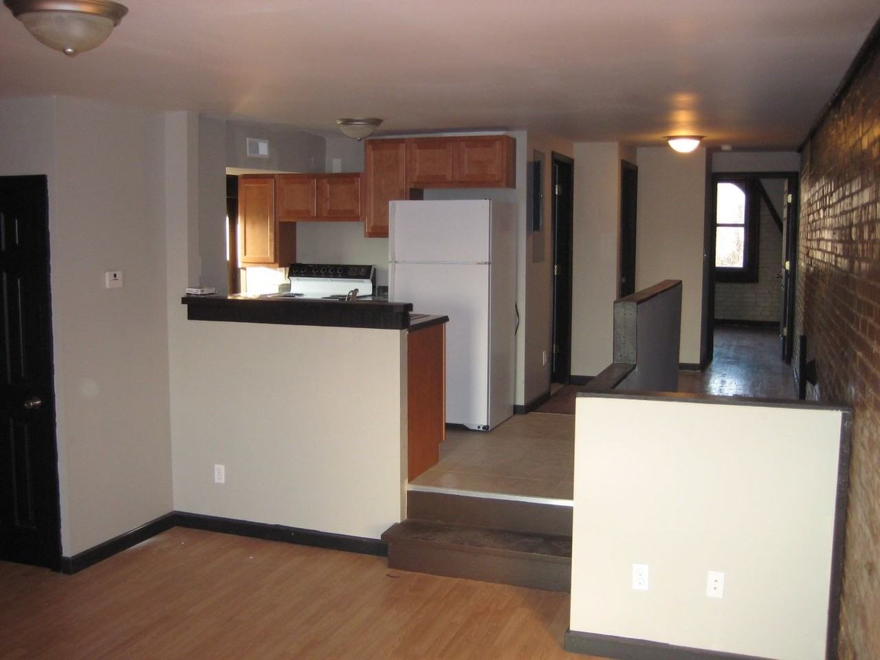 3912 Clayton Ave - Photo 6 of 7