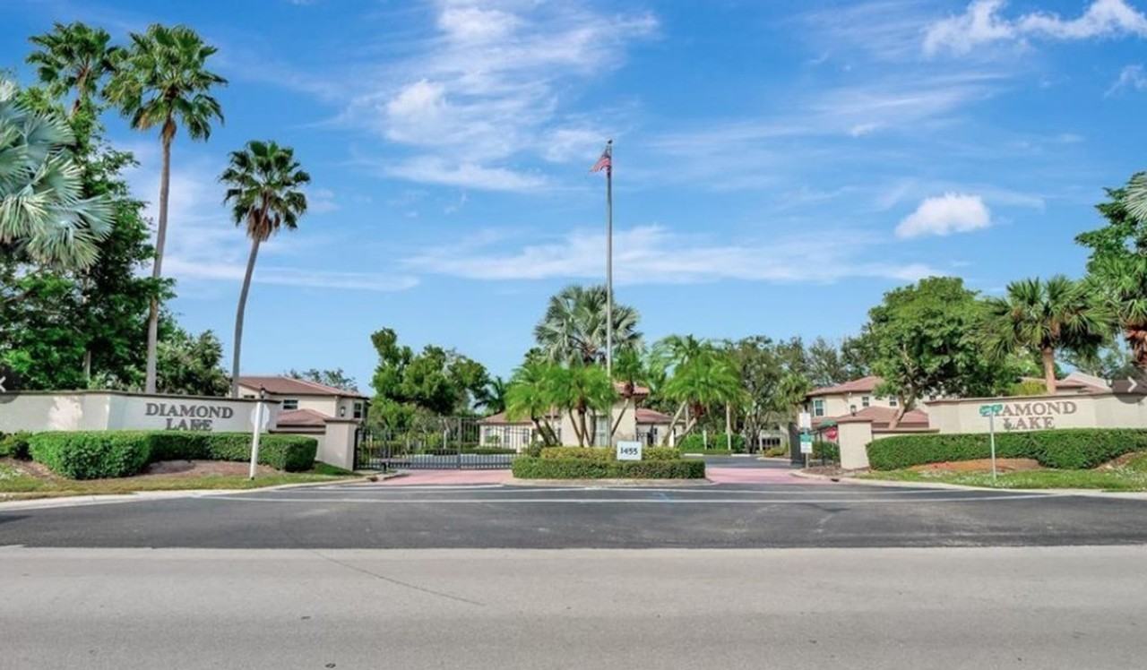 200 Diamond Cir #202 - Photo 6 of 28