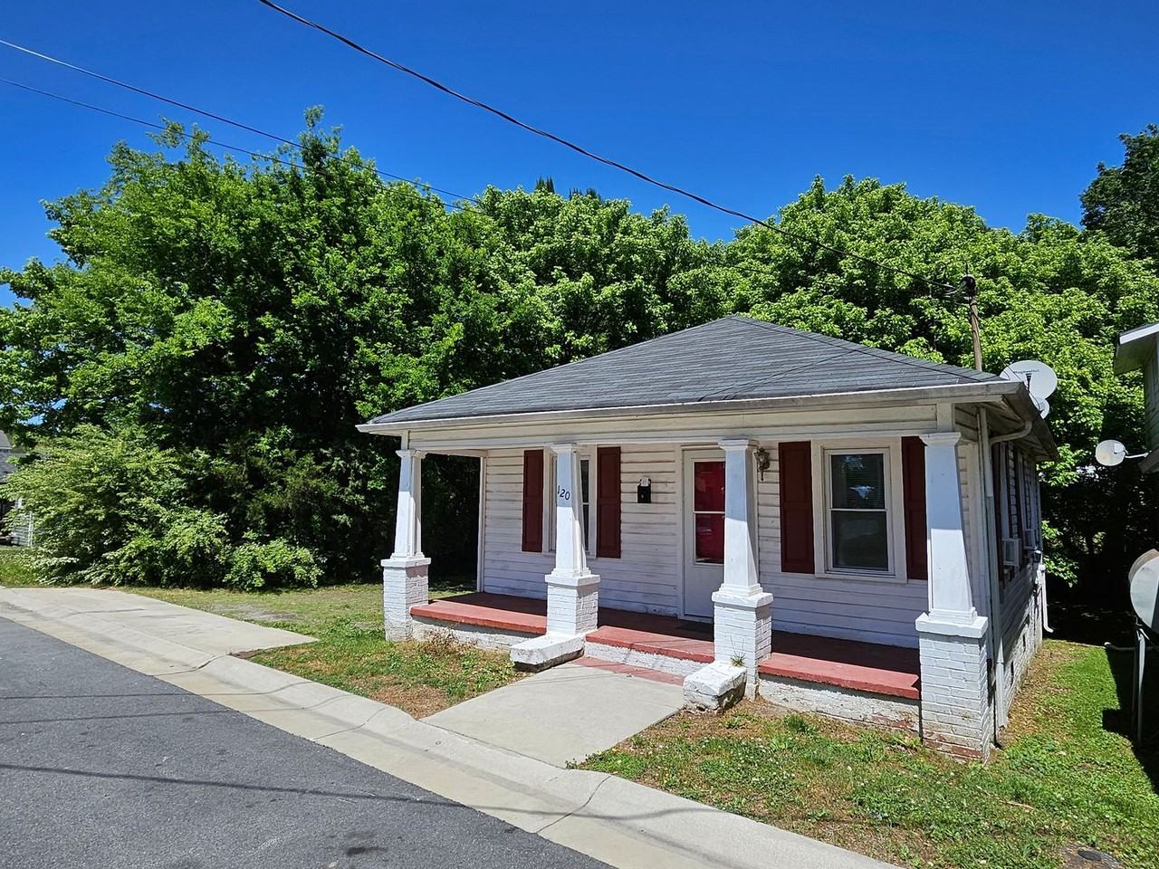 120 S 10th St - Photo 2 of 13