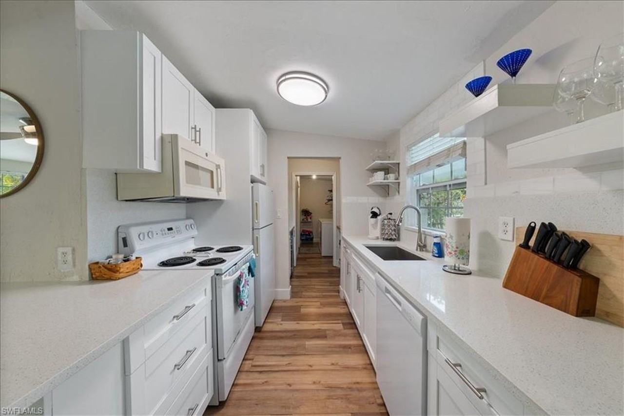 1280 Embassy Ln - Photo 6 of 14