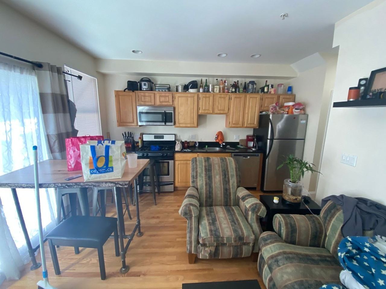 13 Sewall St - Photo 2 of 30