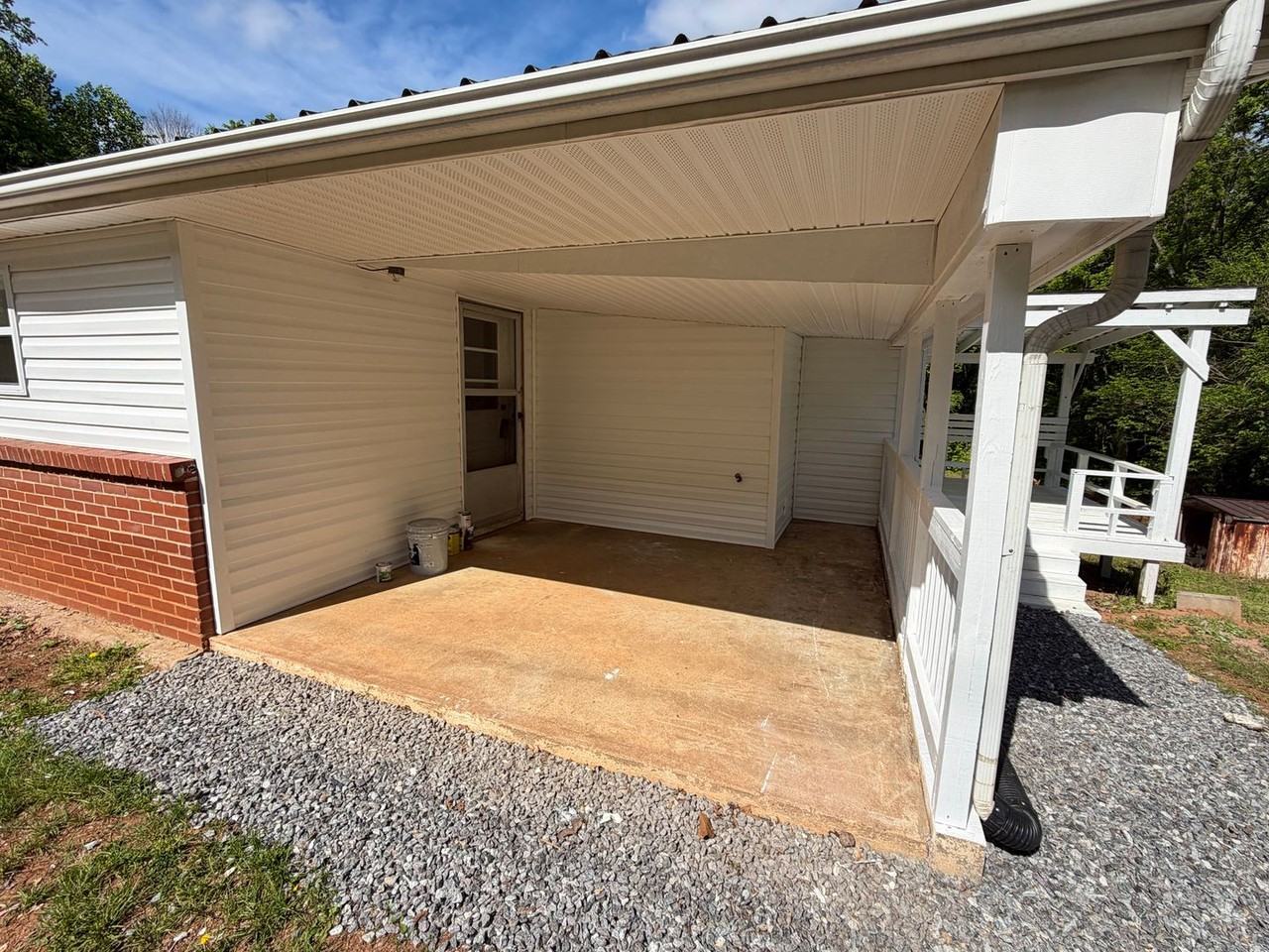 4685 Harmony Hwy - Photo 3 of 29