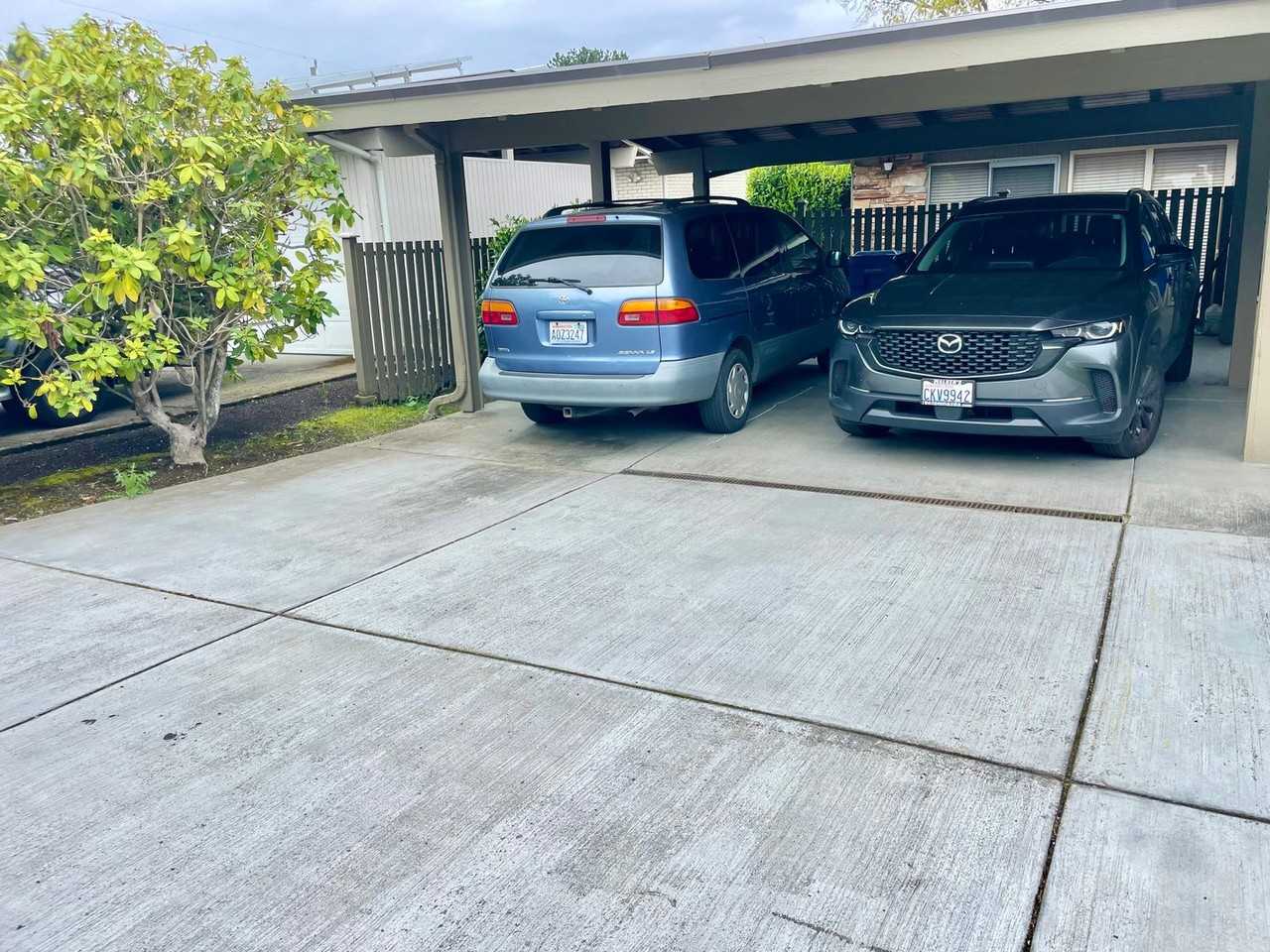 6408 Hampton Rd S - Photo 2 of 21