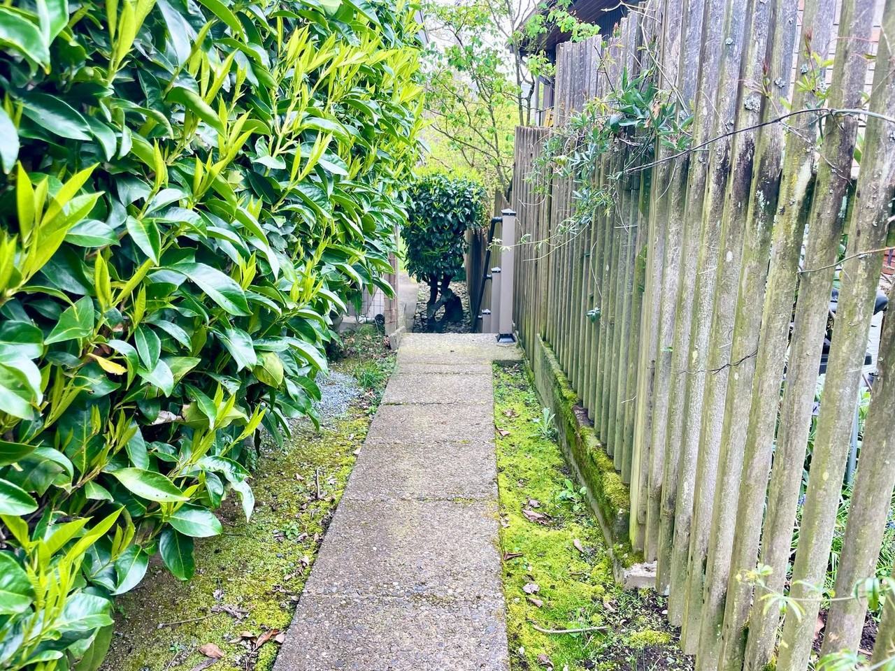 6408 Hampton Rd S - Photo 3 of 21