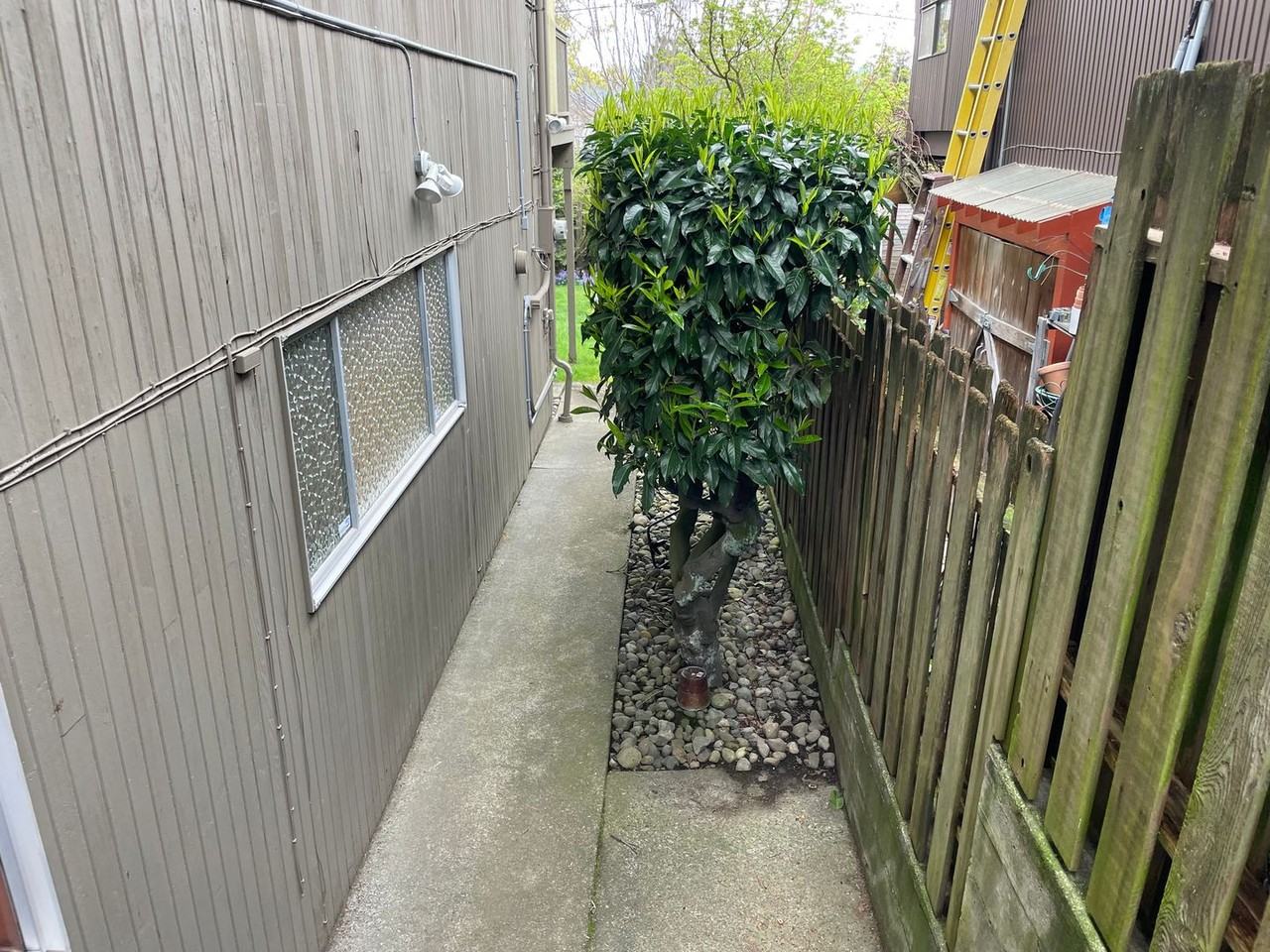 6408 Hampton Rd S - Photo 4 of 21