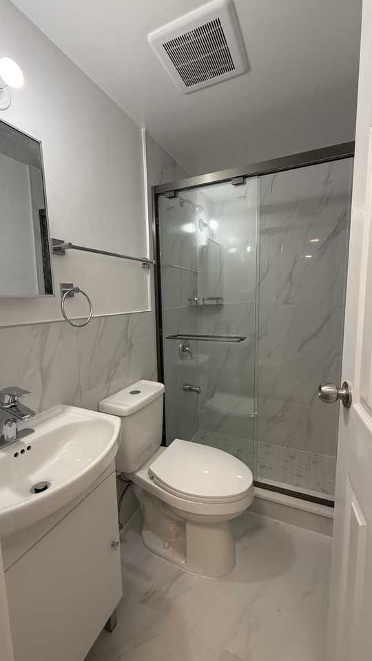 Beverley St & Baldwin St - Photo 6 of 7