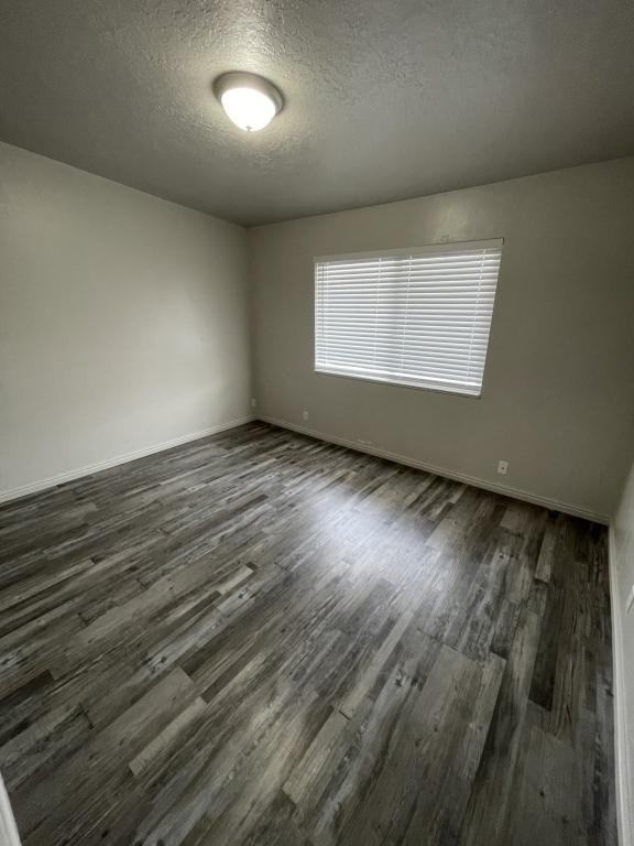 153 S 200 W Apt G - Photo 5 of 7