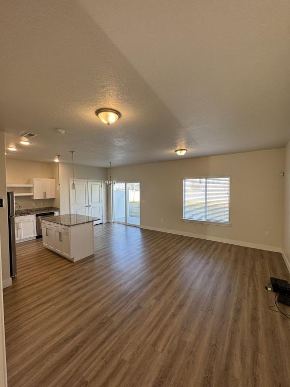 1043 W 600 S - Photo 3 of 17