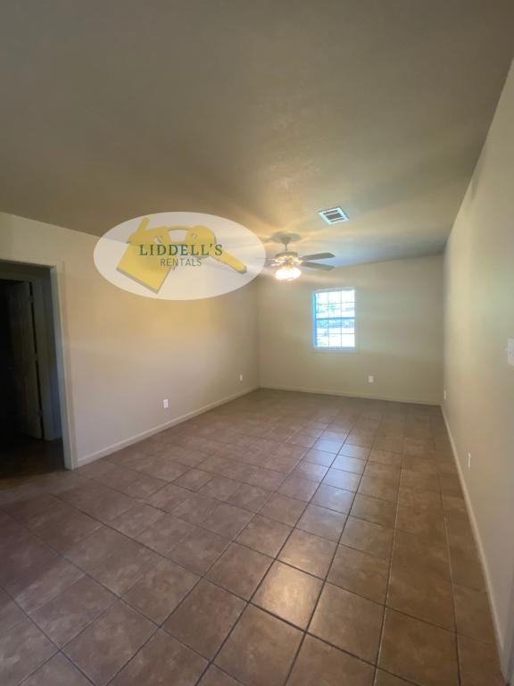 404 Michelle Dr #2 - Photo 3 of 14