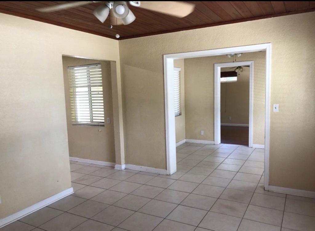 818 Orange St - Photo 3 of 5