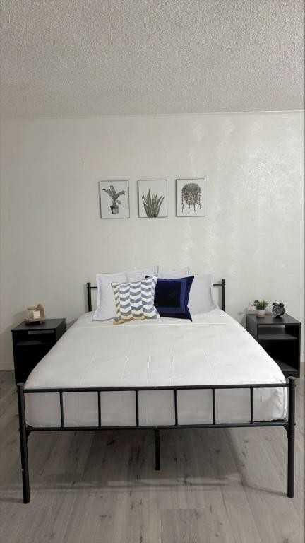 542 Longfellow Blvd - Photo 3 of 8
