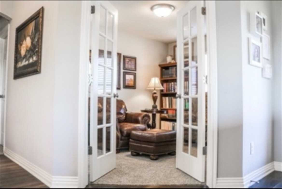 1114 Chandler St - Photo 2 of 9