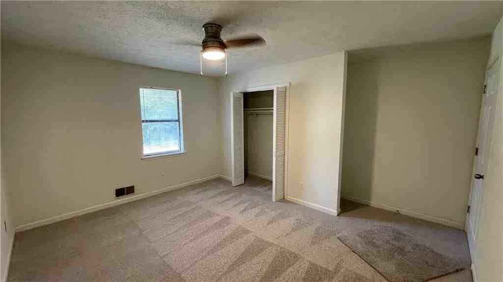 111 Doves Ln - Photo 6 of 8