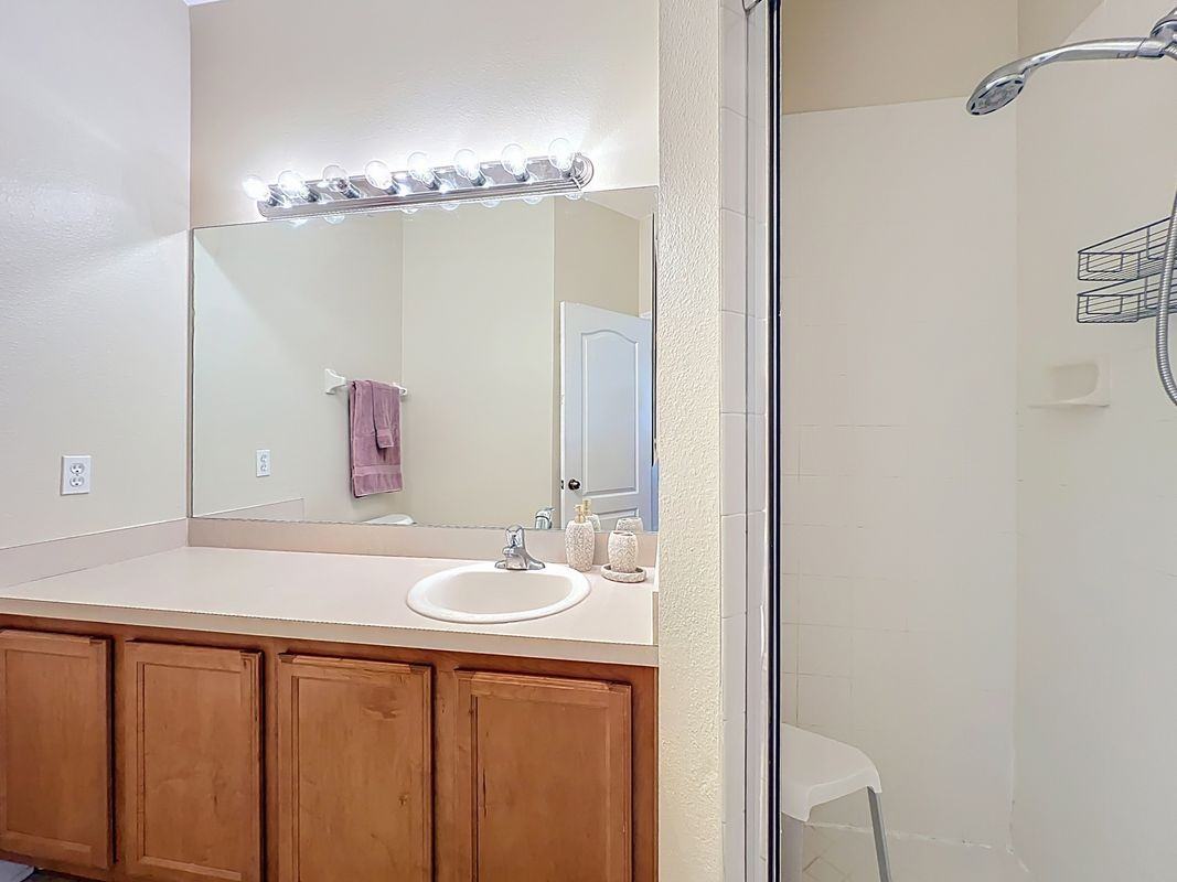 3309 Wilshire Way Rd - Photo 7 of 30