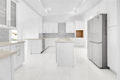 425 Sw 129th Ave - Photo 1 of 1