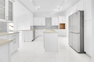 featured image of 425 Sw 129th Ave