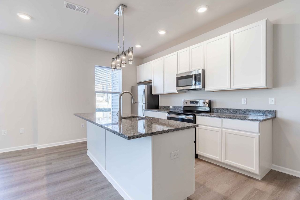Sadsbury Square - Photo 6 of 22