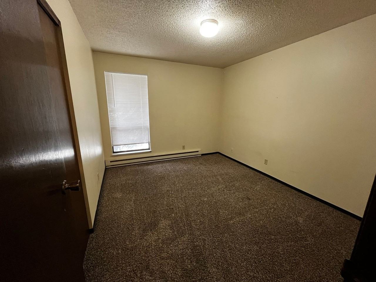 Golden Sands Apartments - Photo 6 of 21