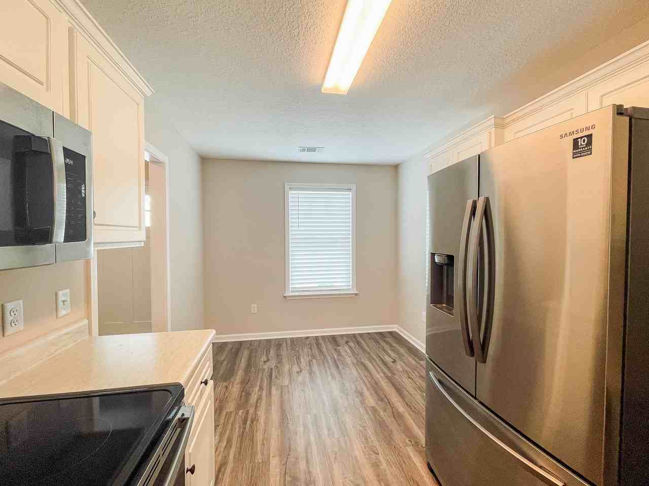 546 Deerchase Ct #1 - Photo 6 of 17