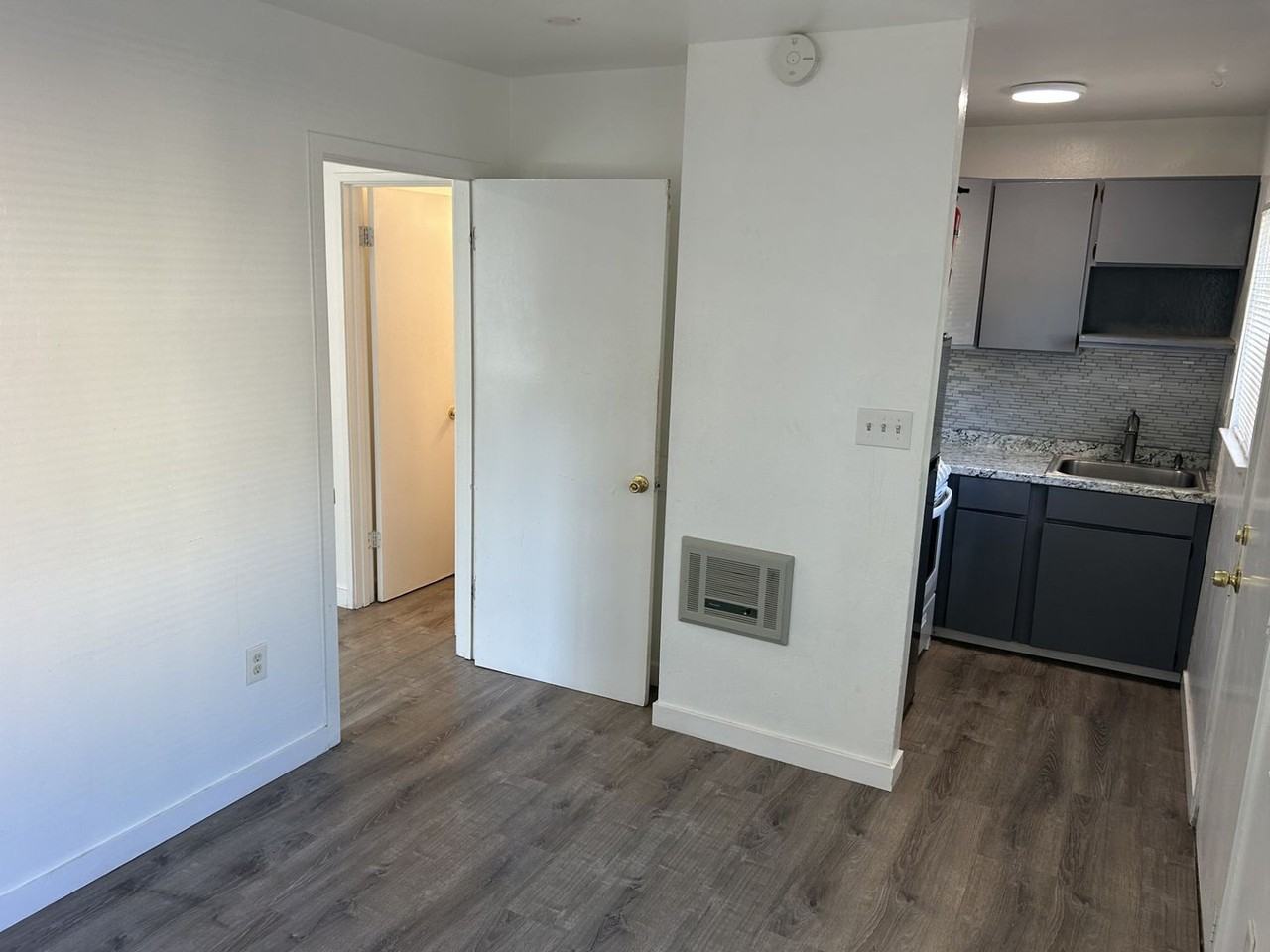 218 Mississippi St #E - Photo 4 of 12