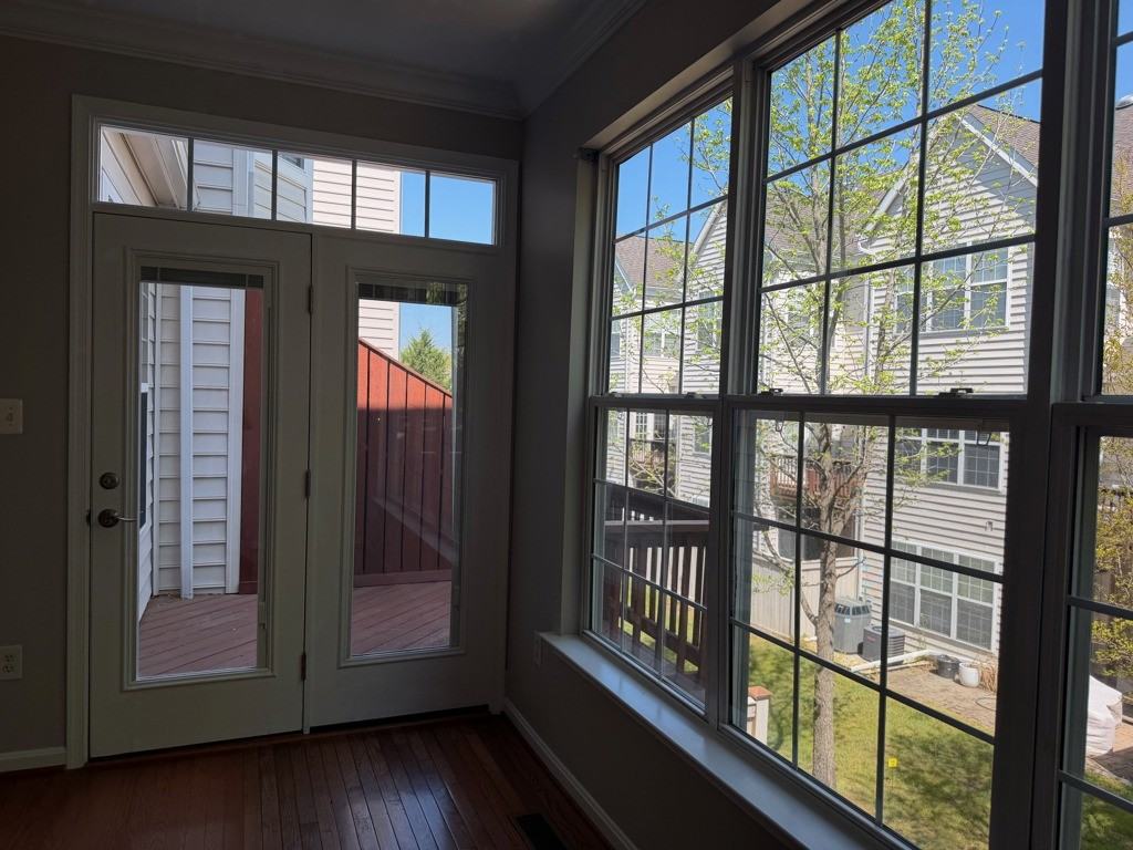 233 Galewood Dr - Photo 7 of 15