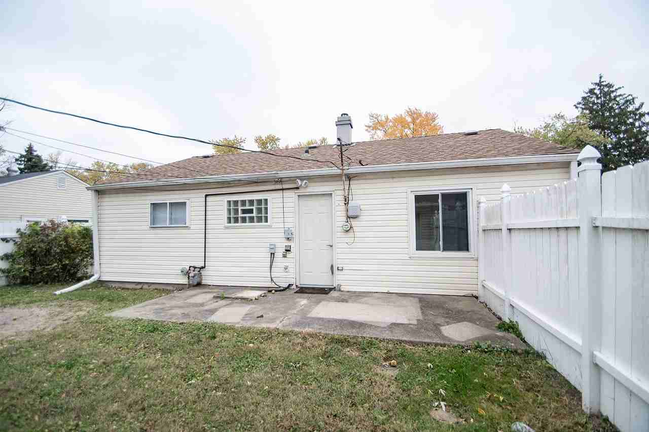 4610 Karen Dr - Photo 6 of 31