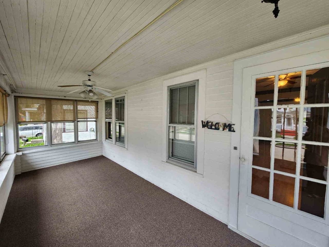 1502 Liberty St - Photo 7 of 17