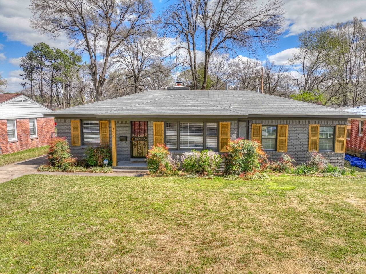 1636 Whitewater Rd - Photo 4 of 50