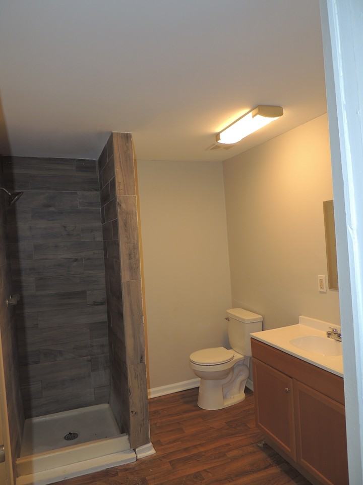 1505 Murchison Road Teachers Dr - Photo 6 of 11