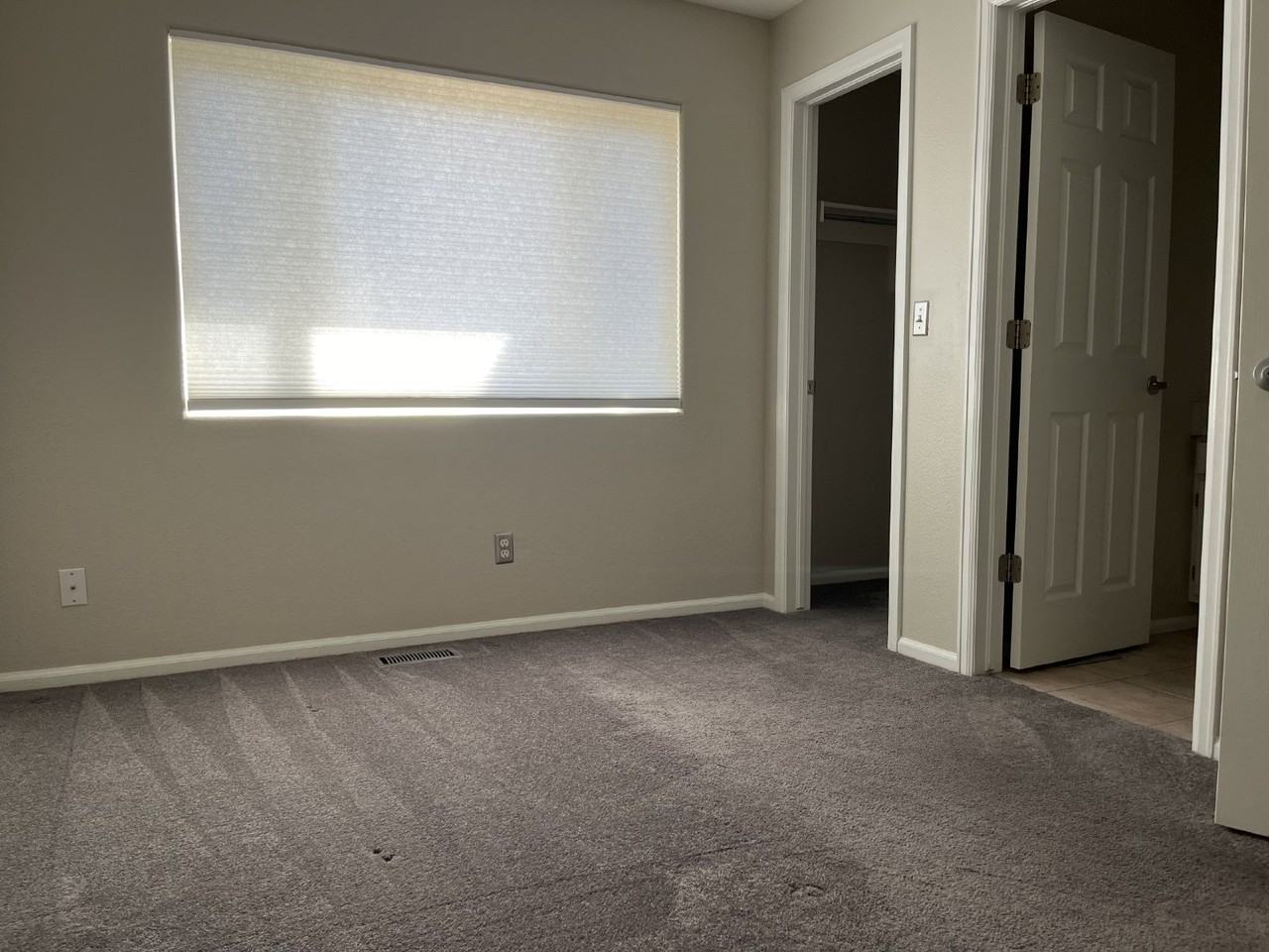 4572 S Crystal Way Unit C - Photo 3 of 39