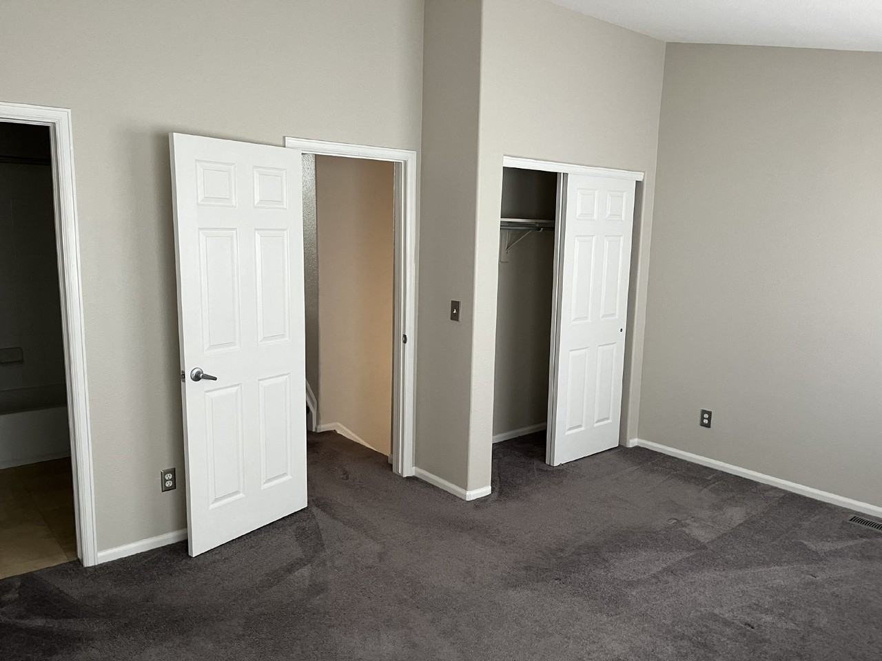 4572 S Crystal Way Unit C - Photo 7 of 39
