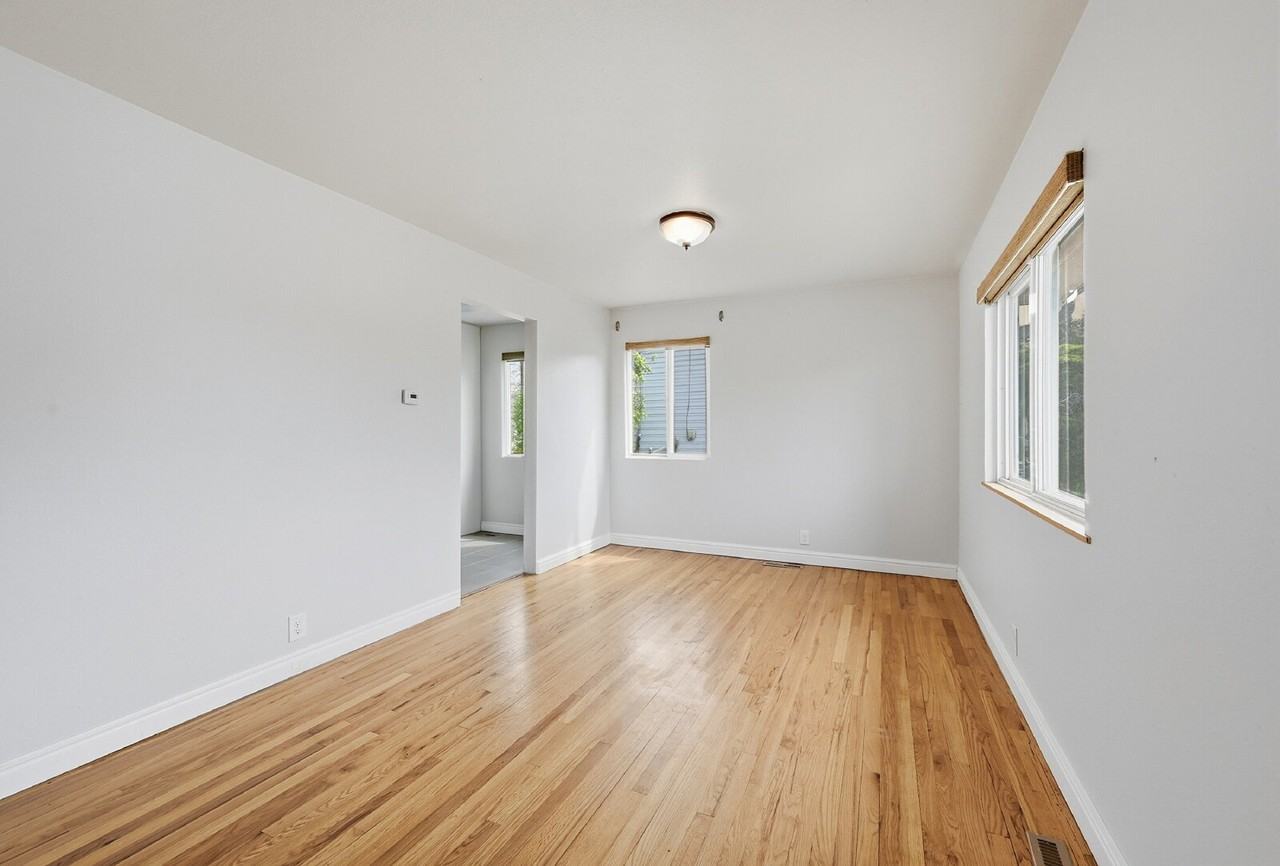 1800 S Shoshone St - Photo 5 of 32