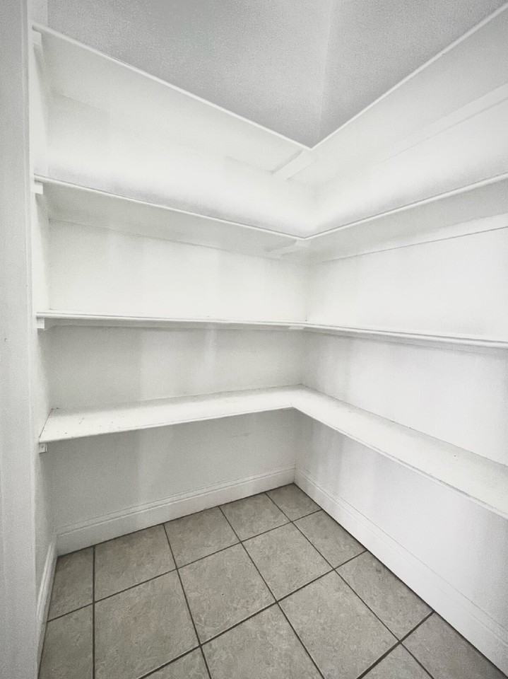 5515 110th St - Photo 4 of 10