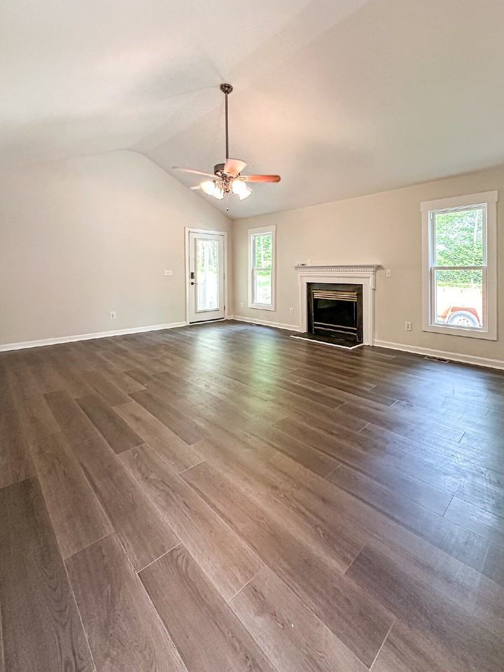 4037 Old Franklinton Rd - Photo 5 of 19