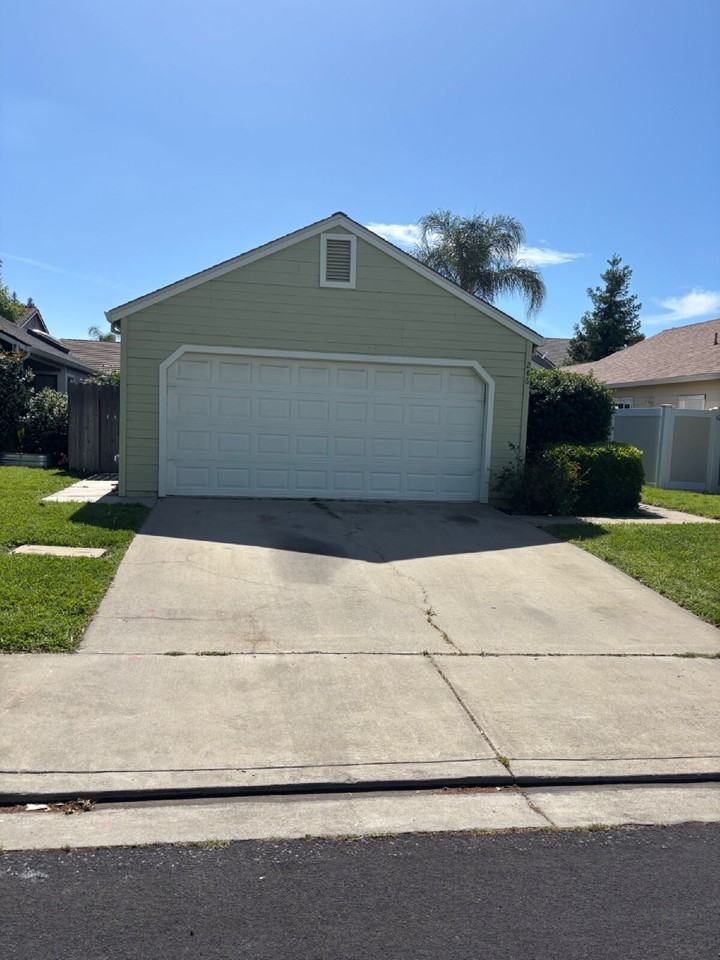 266 Odessa Way - Photo 2 of 11