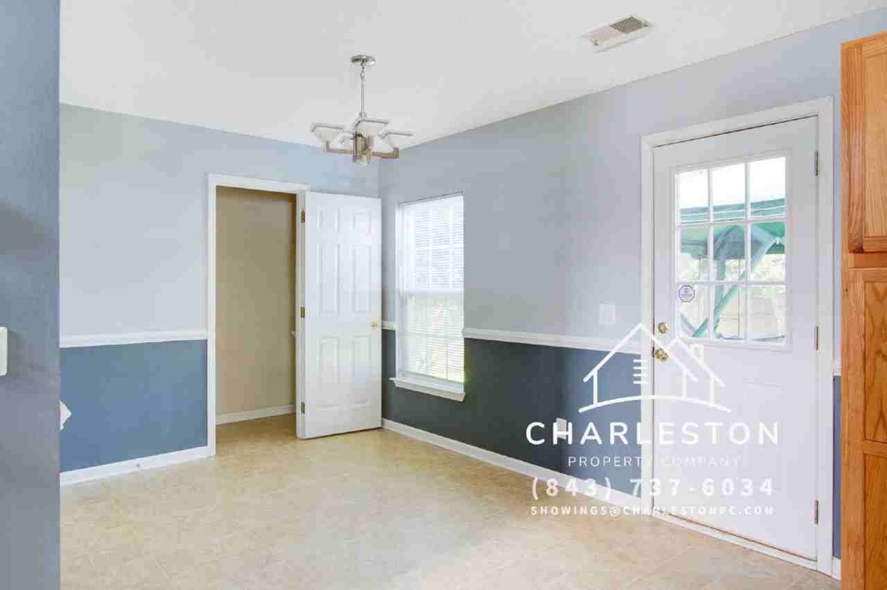 222 Maypop Dr - Photo 4 of 20