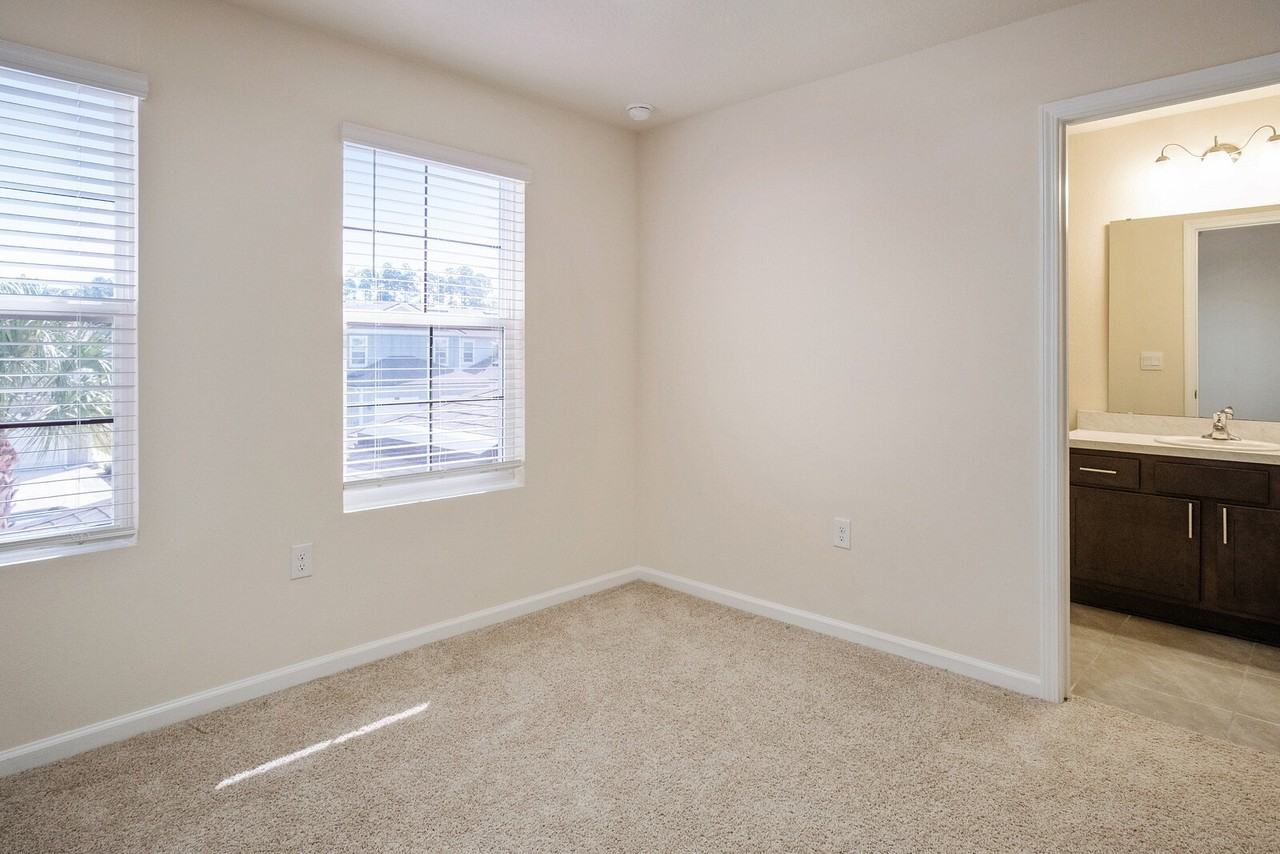 73 Java Ln - Photo 6 of 31