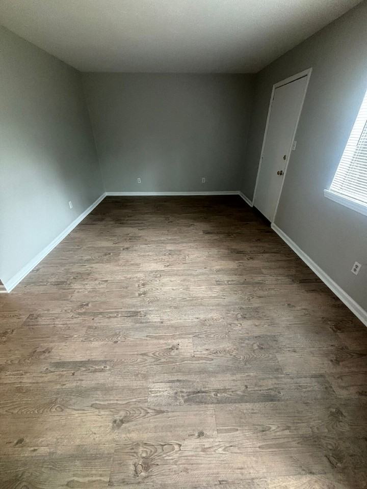 1402 Lazy Brk #C - Photo 4 of 16