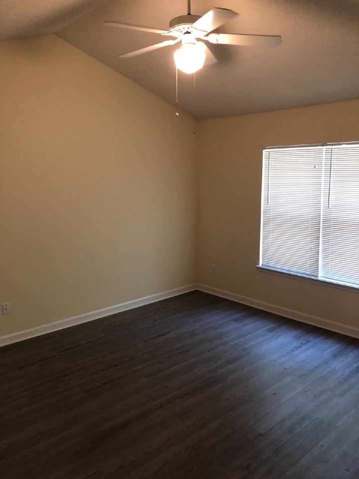 2900 Gulfwind Dr W - Photo 5 of 9