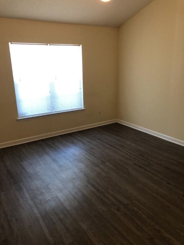 2900 Gulfwind Dr W - Photo 6 of 9