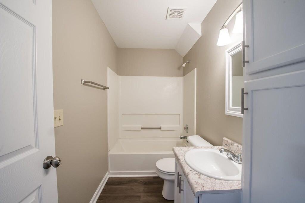 506 Mckeithan St Apt 1 - Photo 5 of 50