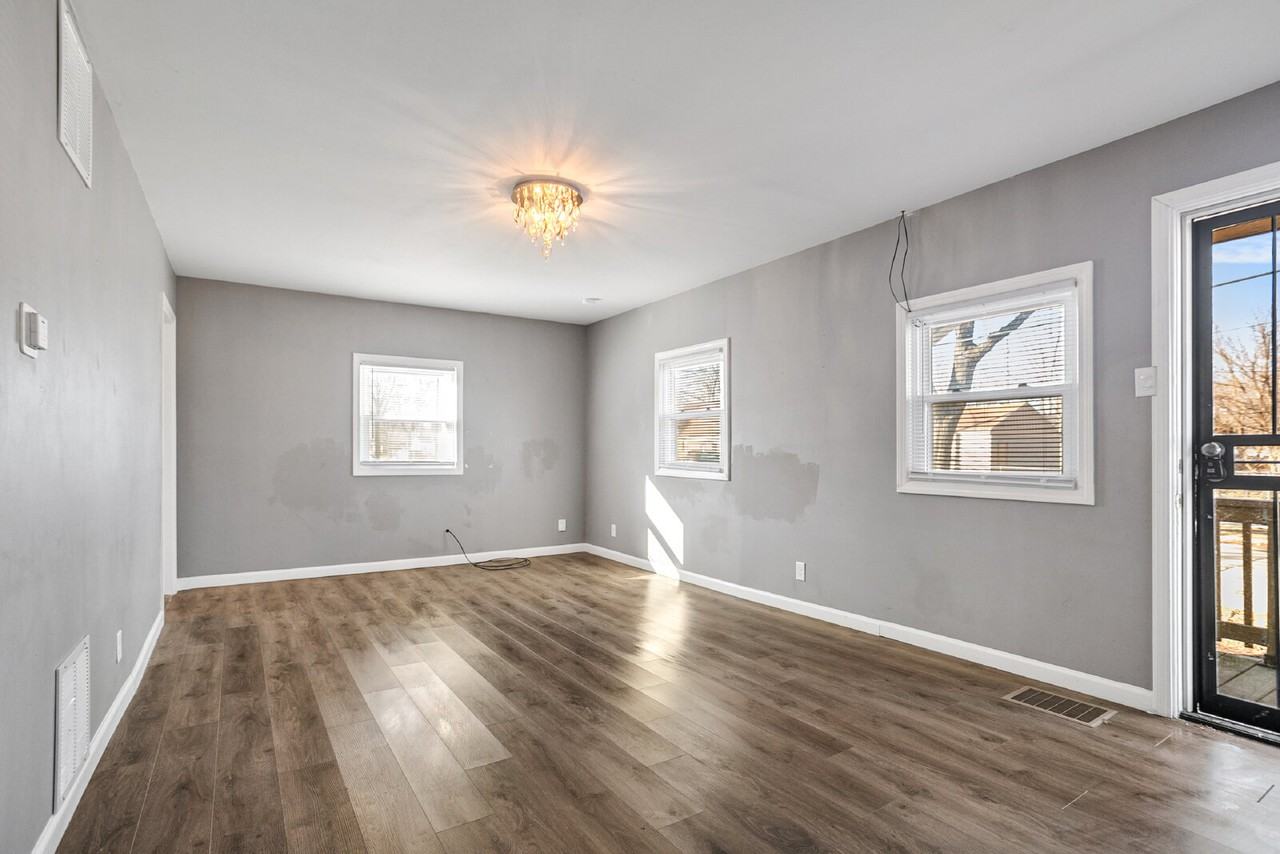 4889 N 24th St - Photo 5 of 15