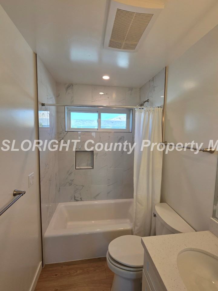 599 San Jacinto St #A - Photo 7 of 17