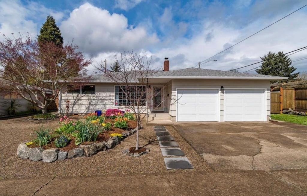 2691 Forrester Way - Photo 2 of 41