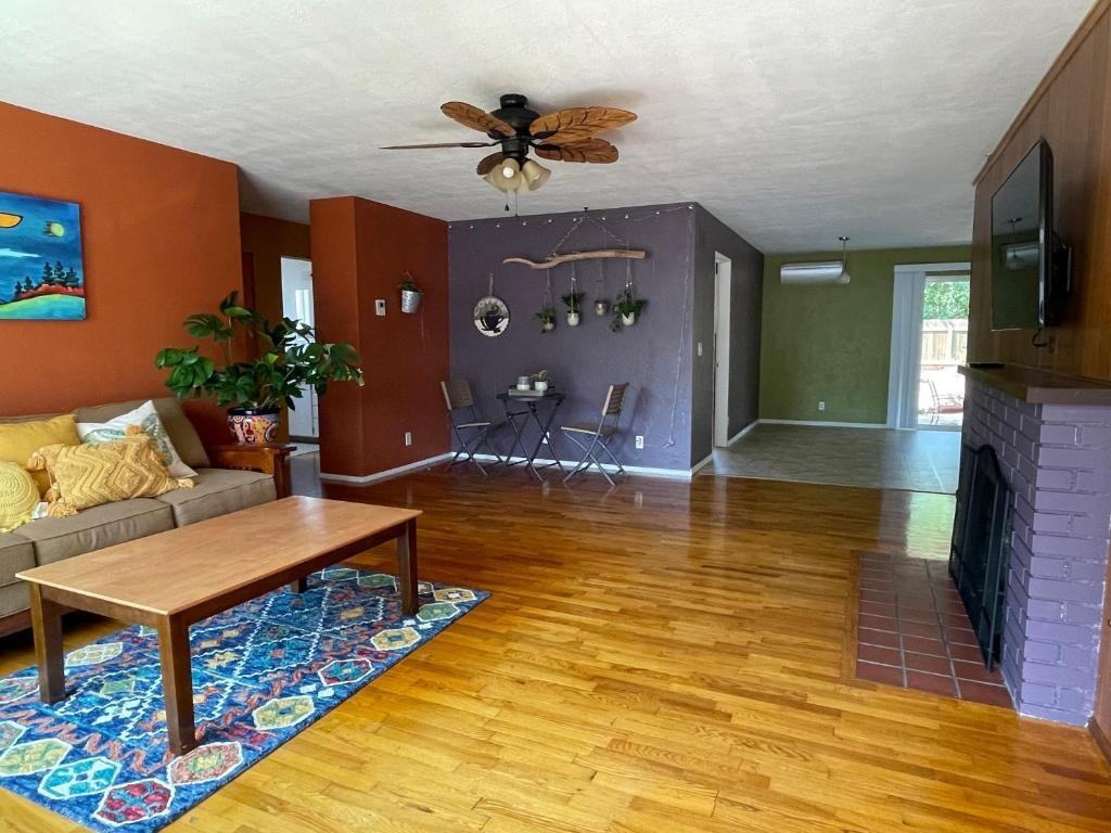 2691 Forrester Way - Photo 5 of 41