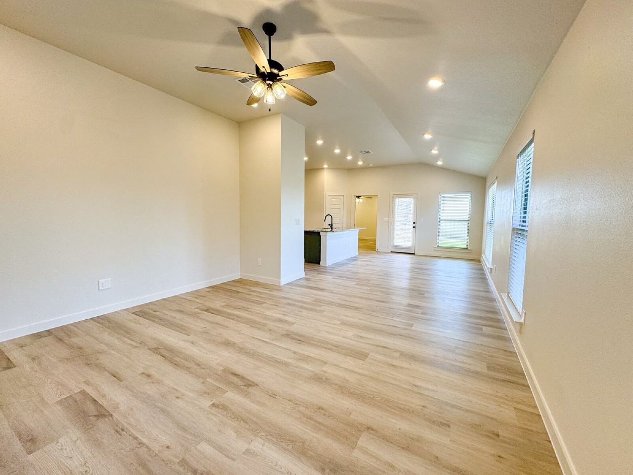 6003 Venita Ave - Photo 7 of 16