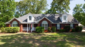 featured image of 185 Lakewood Dr